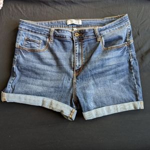 Forever 21 | High Rise Cuffed shorts